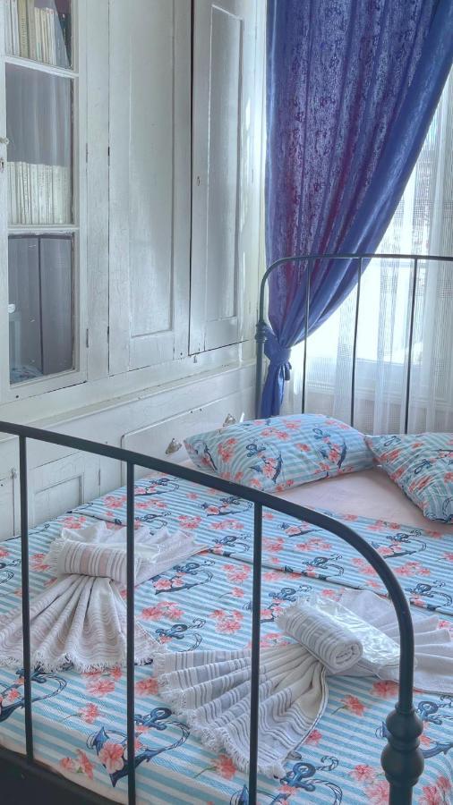 Eolya Konuk Evi Hotel Ayvalik Bagian luar foto